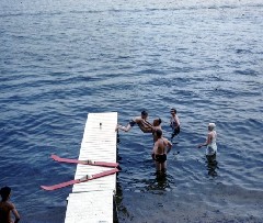 S0496 pier at camp